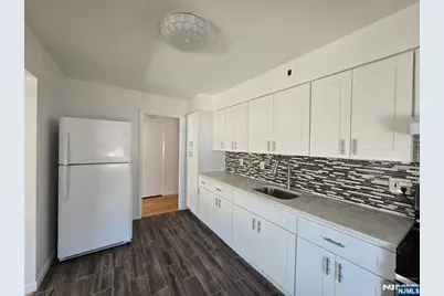 157 Morningside Lane, Palisades Park, NJ 07650 - Photo 5