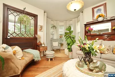 566-568 Highland, Newark, NJ 07104 - Photo 9