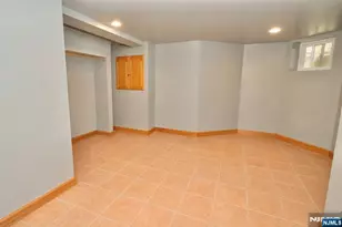566-568 Highland, Newark, NJ 07104 - Photo 31