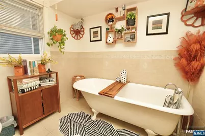 566-568 Highland, Newark, NJ 07104 - Photo 27