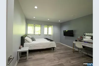 165 Hoover Drive, Cresskill, NJ 07626 - Photo 25
