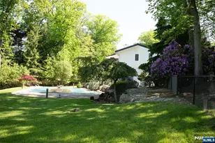 165 Hoover Dr, Cresskill, NJ 07626 - Photo 27