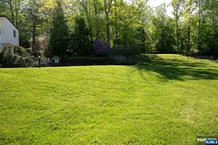 165 Hoover Dr, Cresskill, NJ 07626 - Photo 29