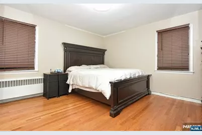84 Burton Avenue, Hasbrouck Heights, NJ 07604 - Photo 17