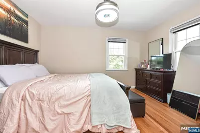 84 Burton Avenue, Hasbrouck Heights, NJ 07604 - Photo 19