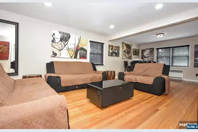 84 Burton Avenue, Hasbrouck Heights, NJ 07604 - Photo 11