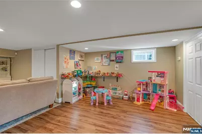 48 Harrison Avenue, Waldwick, NJ 07463 - Photo 19