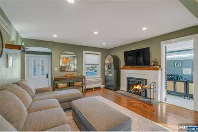 48 Harrison Avenue, Waldwick, NJ 07463 - Photo 3