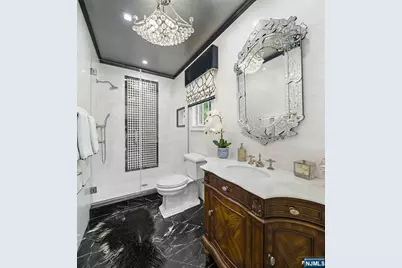 354 W Grand Avenue, Montvale, NJ 07645 - Photo 23
