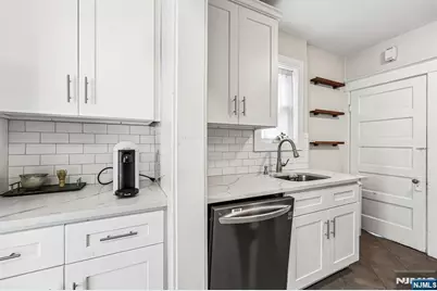 163 Poplar Avenue, Hackensack, NJ 07601 - Photo 21