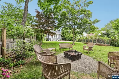 163 Poplar Avenue, Hackensack, NJ 07601 - Photo 47