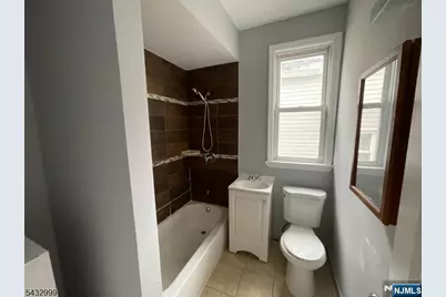 8 Treacy Avenue 1 #1, Newark, NJ 07108 - Photo 7