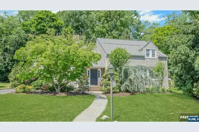 140 Boulevard, Glen Rock, NJ 07452 - Photo 1