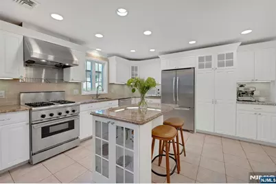 140 Boulevard, Glen Rock, NJ 07452 - Photo 9