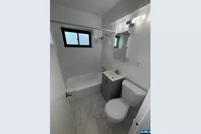 401 Park #3 F, Fort Lee, NJ 07024 - Photo 19