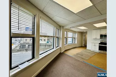 1 W Columbia Avenue 1 #1, Palisades Park, NJ 07650 - Photo 9