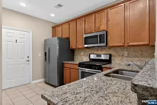 93 Wesmont Drive, Wood Ridge, NJ 07075 - Photo 7