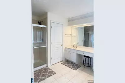 81 Lafayette Circle, Totowa, NJ 07512 - Photo 27