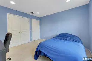 81 Lafayette Cir, Totowa, NJ 07512 - Photo 21