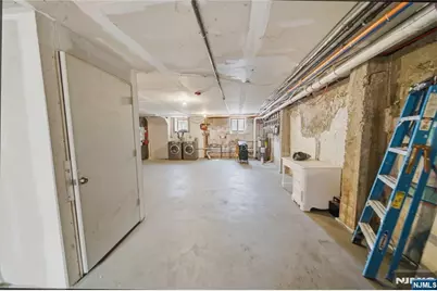 35 Columbia Avenue, Passaic, NJ 07055 - Photo 11