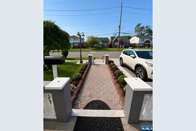 292 Florida Avenue, Paterson, NJ 07503 - Photo 15