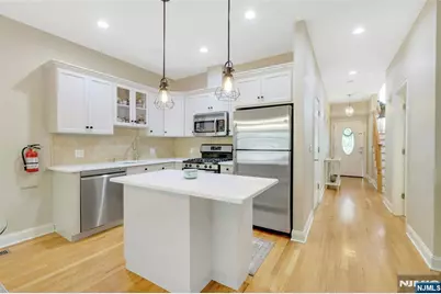 9 Franklin 9A #9A, Montvale, NJ 07645 - Photo 3