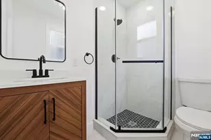 59 Erie Ave, Midland Park, NJ 07432 - Photo 13