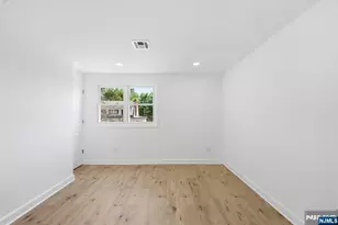 59 Erie Ave, Midland Park, NJ 07432 - Photo 15