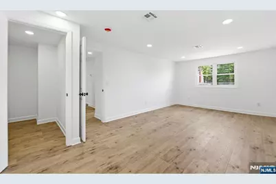 59 Erie Avenue, Midland Park, NJ 07432 - Photo 19
