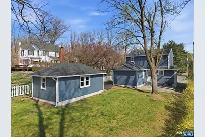 59 Erie Avenue, Midland Park, NJ 07432 - Photo 27