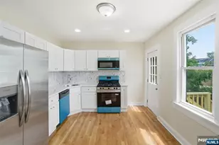 306-308 Smith St, Newark, NJ 07106 - Photo 17