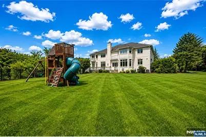 16 Audrey Urban Court, Alpine, NJ 07620 - Photo 9