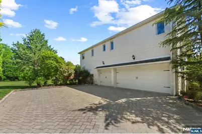 16 Audrey Urban Court, Alpine, NJ 07620 - Photo 5