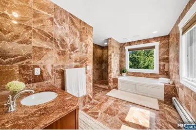 16 Audrey Urban Court, Alpine, NJ 07620 - Photo 33
