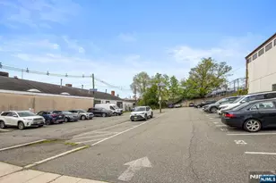 333 Grand Ave 1I, Palisades Park, NJ 07650 - Photo 15