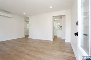 20 Dojean Ct, Bergenfield, NJ 07621 - Photo 5