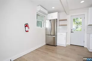 20 Dojean Ct, Bergenfield, NJ 07621 - Photo 9