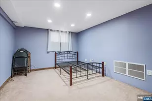 254 Hoppers Ln, Paramus, NJ 07652 - Photo 29