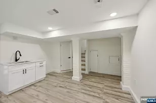606 5th St, Carlstadt, NJ 07072 - Photo 35