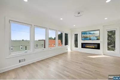 606 5th Street, Carlstadt, NJ 07072 - Photo 7