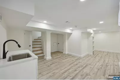 606 5th Street, Carlstadt, NJ 07072 - Photo 31