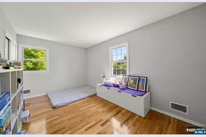 89 Forsythia Lane B #B, Paramus, NJ 07652 - Photo 13