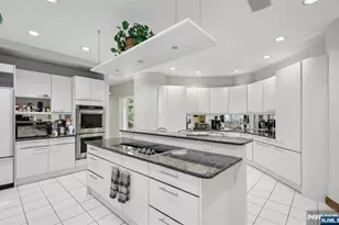 830 Shore Dr, Kinnelon, NJ 07405 - Photo 19