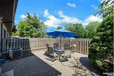 22 Hampton Court 422 #422, Washington Township, NJ 07676 - Photo 13