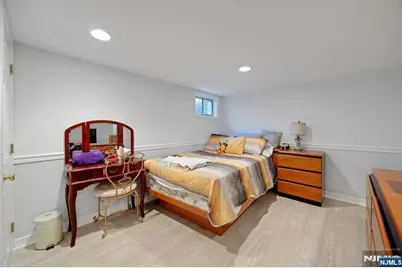 22 Hampton Court 422 #422, Washington Township, NJ 07676 - Photo 23
