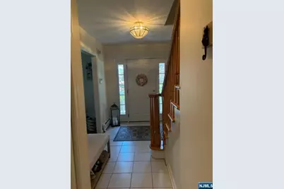 606 Orangeburgh Road, River Vale Township, NJ 07675 - Photo 5