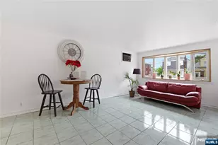 136 56th St, Bayonne, NJ 07002 - Photo 5