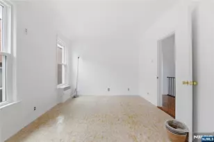 136 56th St, Bayonne, NJ 07002 - Photo 21