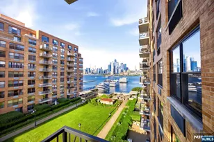 2 Constitution Ct 814, Hoboken, NJ 07030 - Photo 3