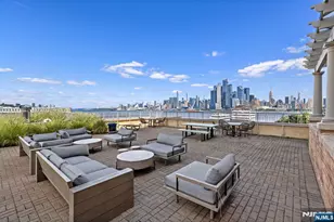 2 Constitution Ct 814, Hoboken, NJ 07030 - Photo 31